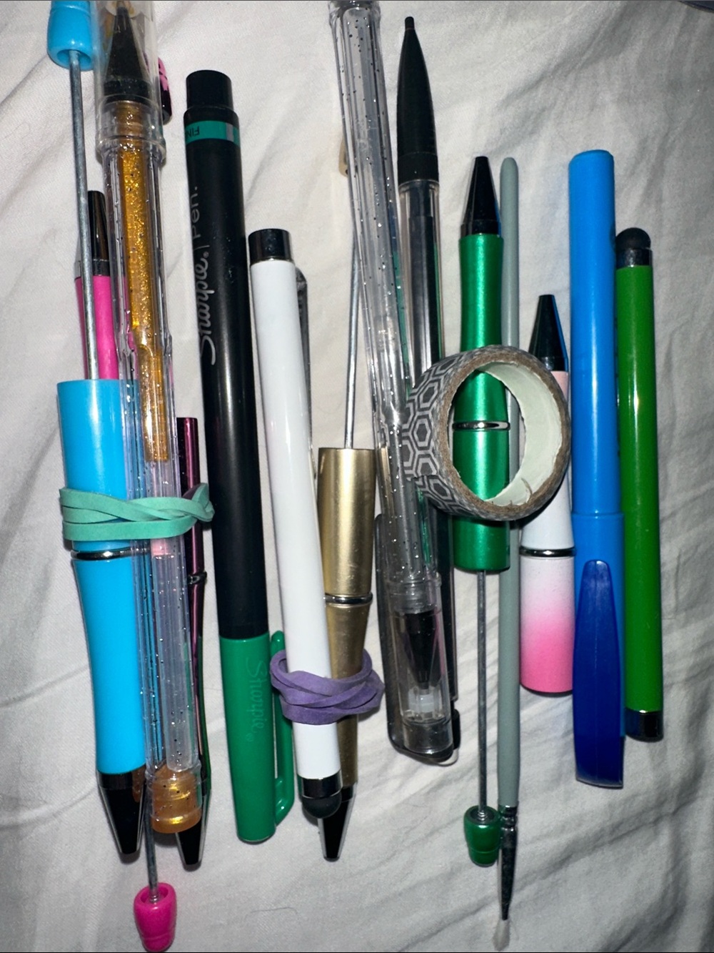 Assorted Blue and Green Party Pens & Accessories Pack